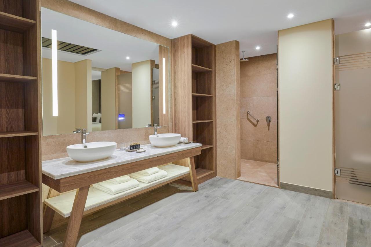 Готель Hyatt Regency Cairo West Місто ім. 6 Жовтня Екстер'єр фото Bathroom